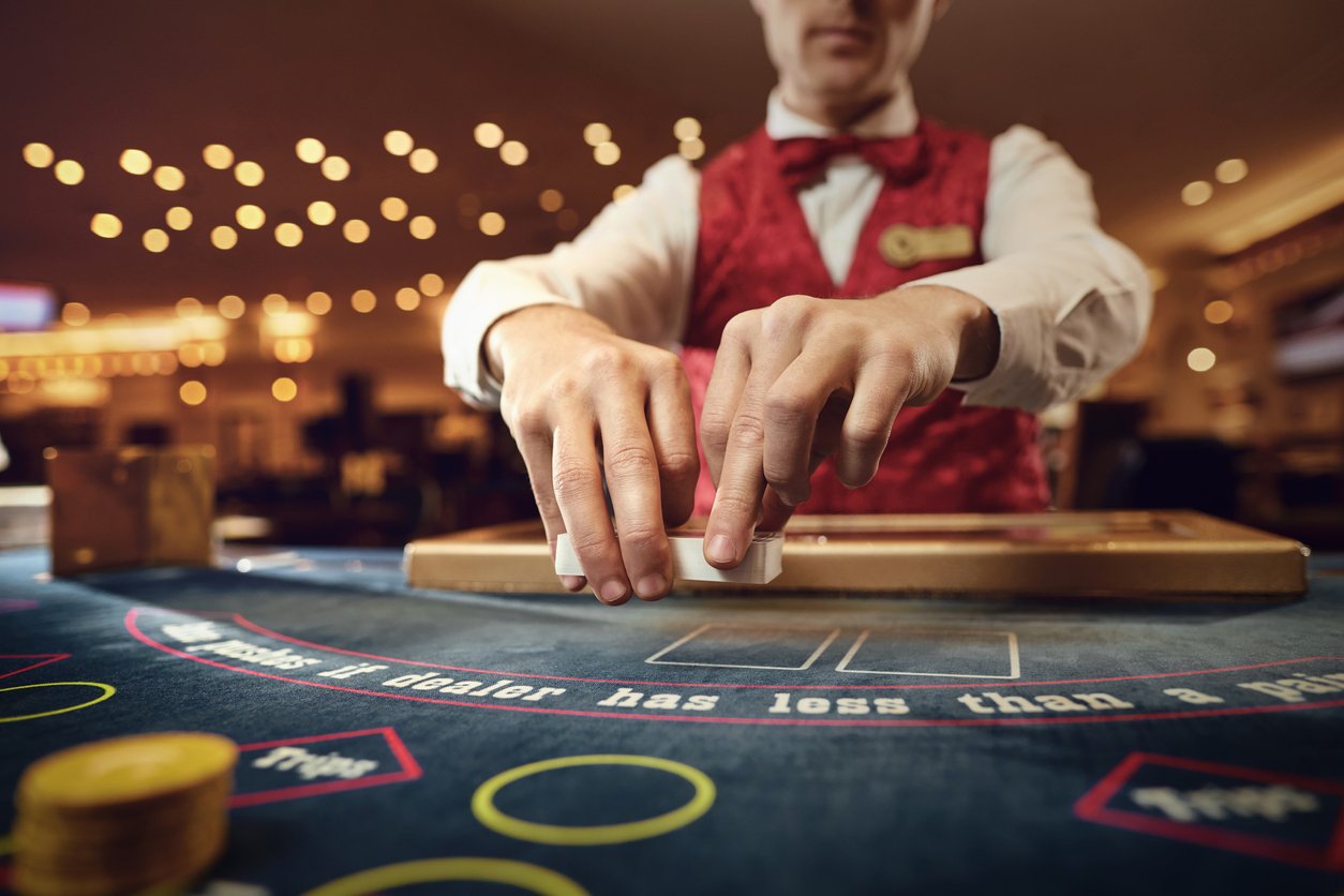 Casinos with Live Dealer